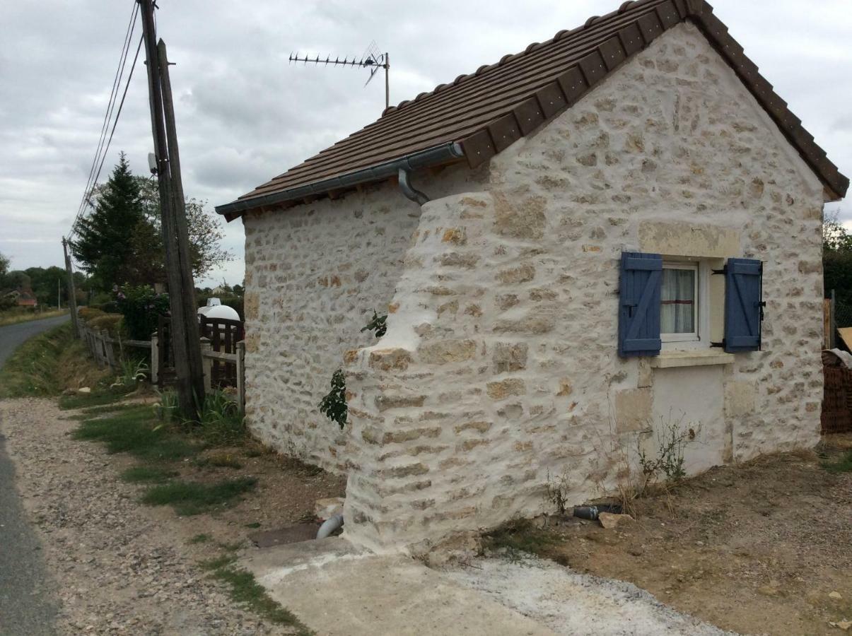 Studio 11M2 Magny-Cours Exterior photo